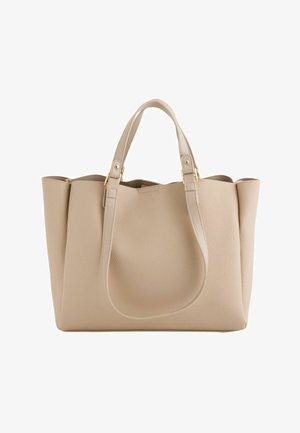 Bolso tote de cuero beige con dos asas para el hombro y un acabado texturizado, que presenta un diseño espacioso con la parte superior abierta.
