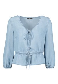 Helleblaue Denim-Bluse mit V-Ausschnitt, gerafftem Bund und durchgehendem Band. Hat lange Puffärmel und eine glatte Textur.