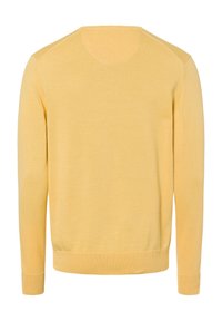 Gelber Strickpullover mit rundem Hals. Verfügt über Rippabschlüsse an den Ärmelbündchen und dem Saum, eine glatte Textur und keine sichtbaren Muster oder Verzierungen.