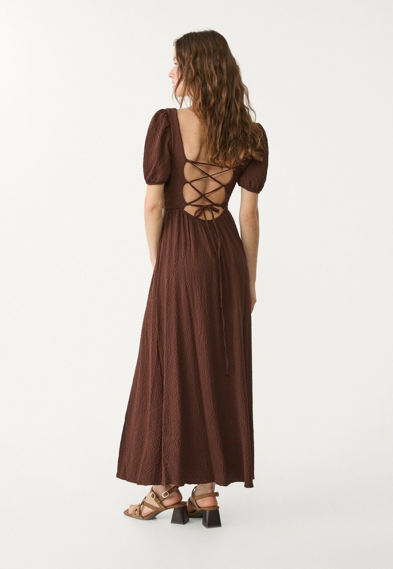 Stradivarius Maxi dress - dark brown - Zalando Stradivarius Maxi dress - dark brown - Zalando
