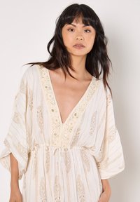Apricot Vestido informal - cream