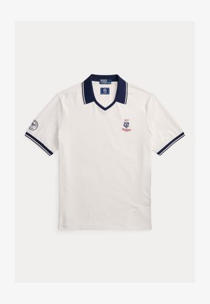 Polo Ralph Lauren, WIMBLEDON CLASSIC FIT MESH POLO SHIRT - Poloskjorter - ceramic white