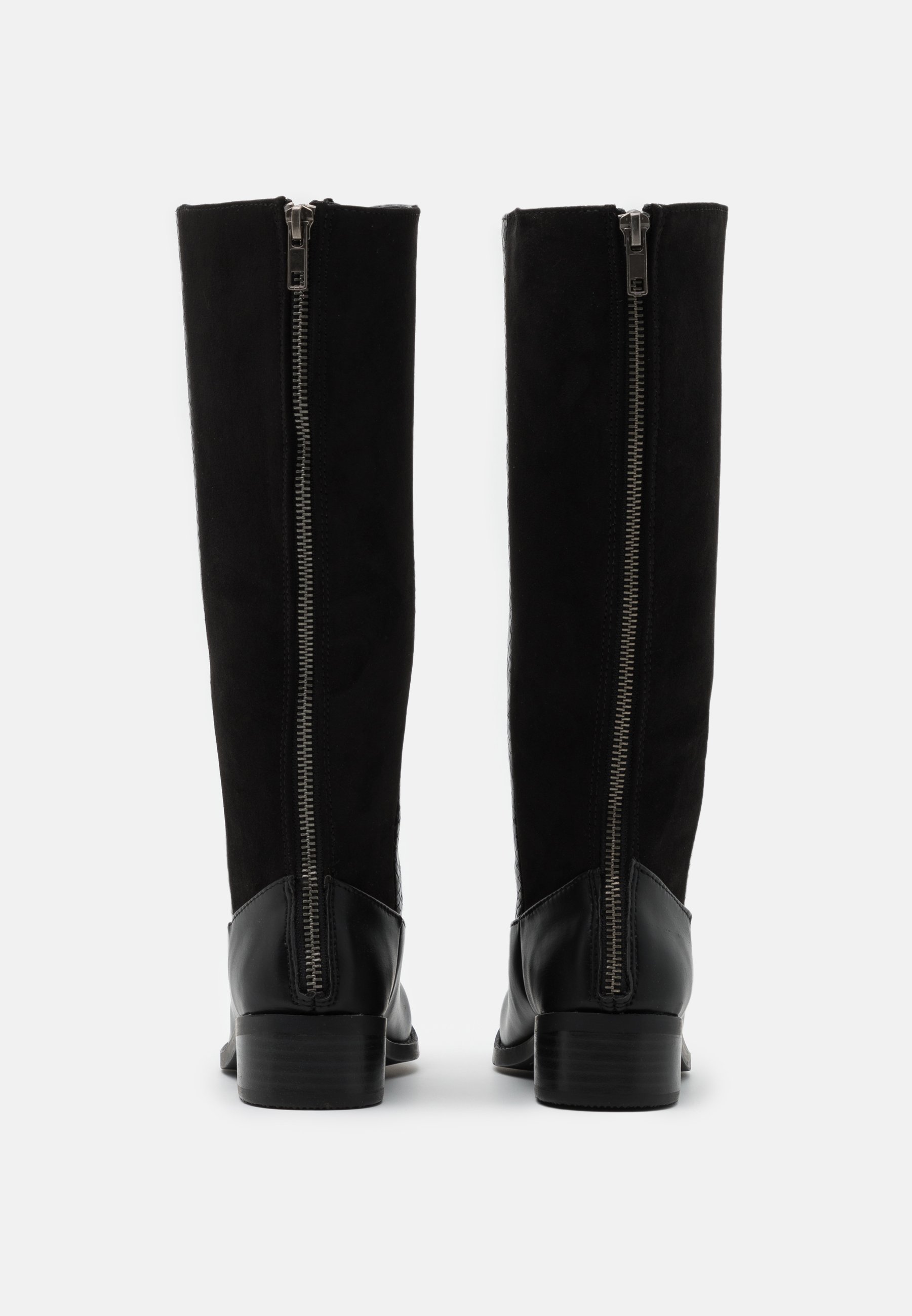 steve madden wingtip boots