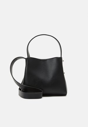 Gina Tricot MINI BAG - Soma ar siksnu pāri ķermenim - black