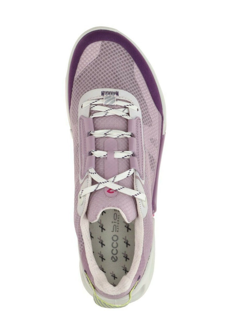 Sneaker low