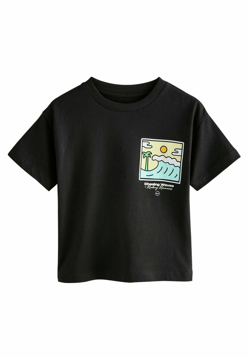 Next SHORT SLEEVE - Trükipildiga T-särk - black scene