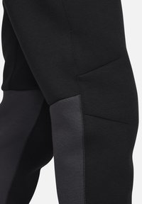 Unausgewählt, black grey