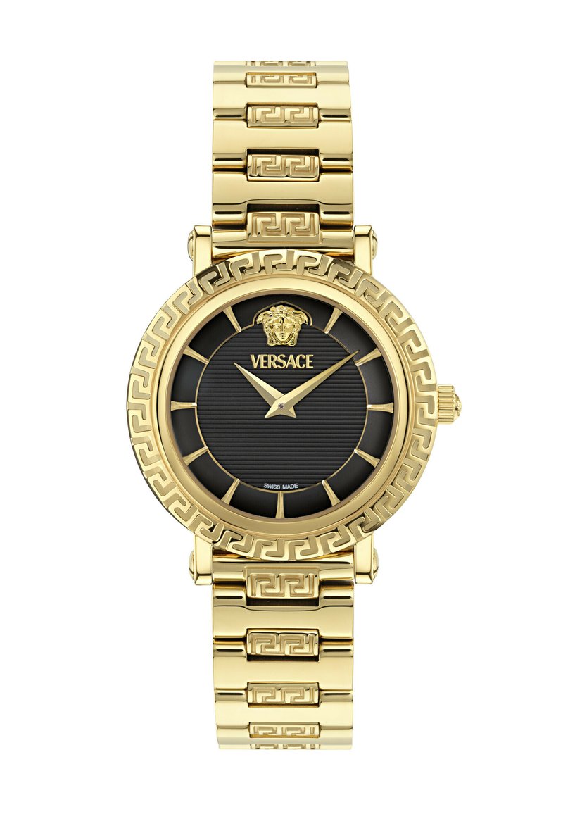 Goldene Versace-Armbanduhr mit schwarzem Zifferblatt, Medusa-Logo, Lünette mit griechischem Schlüsselmuster und passendem goldfarbenem Gliederarmband.
