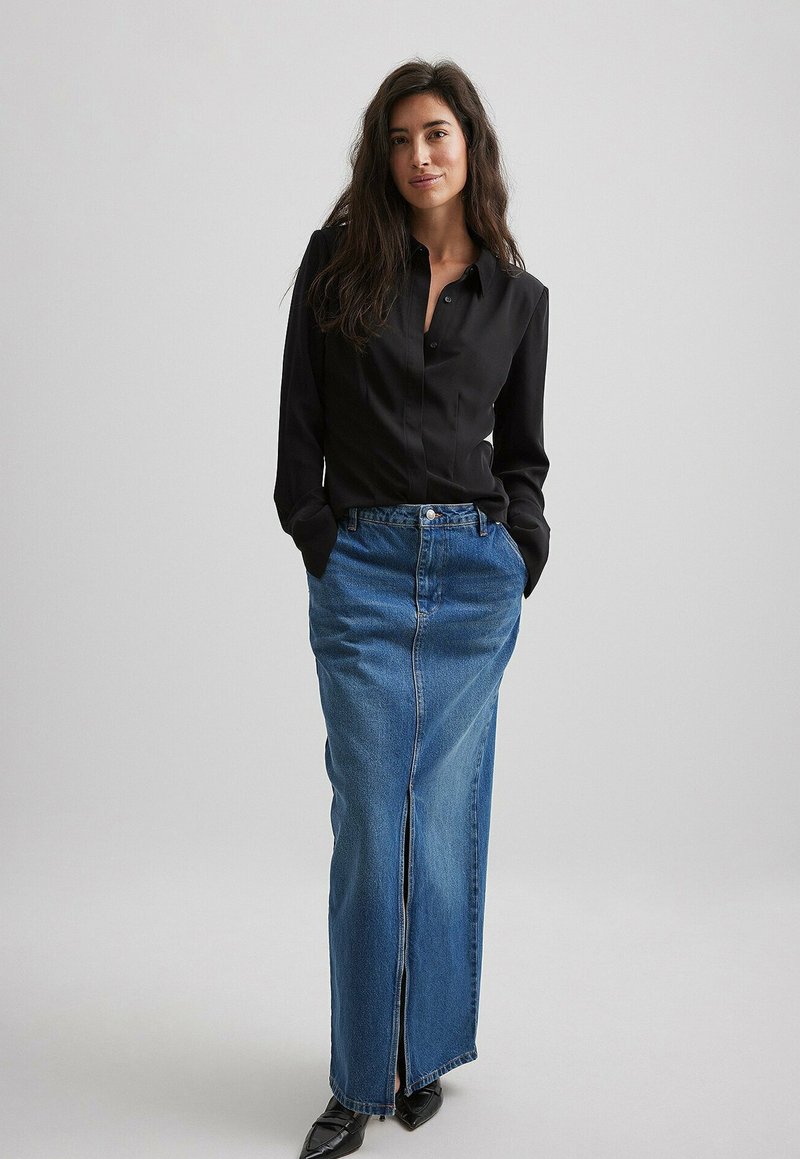 NA-KD Overhemdblouse zwart NA-KD Overhemdblouse zwart