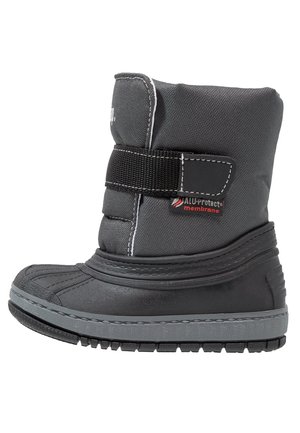 Botte d'hiver isolée noire et grise avec semelle épaisse et bride réglable avec label membrane ALU-protect.