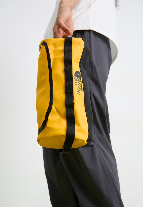 TRAVEL CANISTER  - Wash bag2