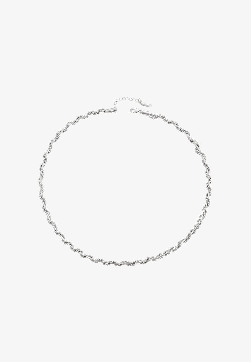 Sølv snoet halskæde med perleaccentuer, der har et delikat kædedesign og en klipslås. Justerbar længde med forlængelse.