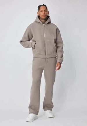 ENSEMBLE JOGGING AVEC POCHES LATÉRALES - Survêtement - marron