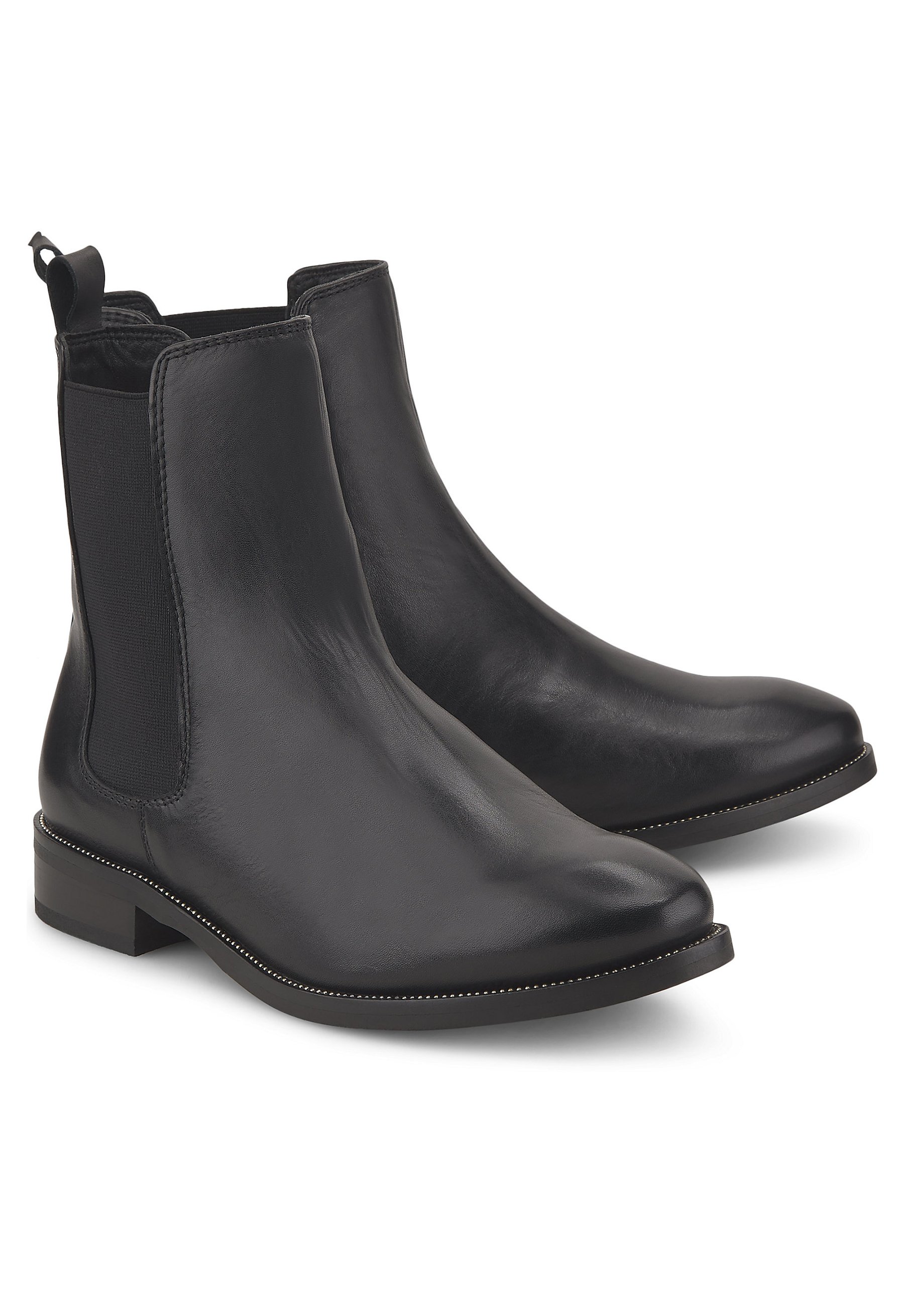 a chelsea boot