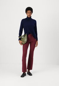pure cashmere TURTLENECK LOOSE FIT TUNIC - Pullover - navy