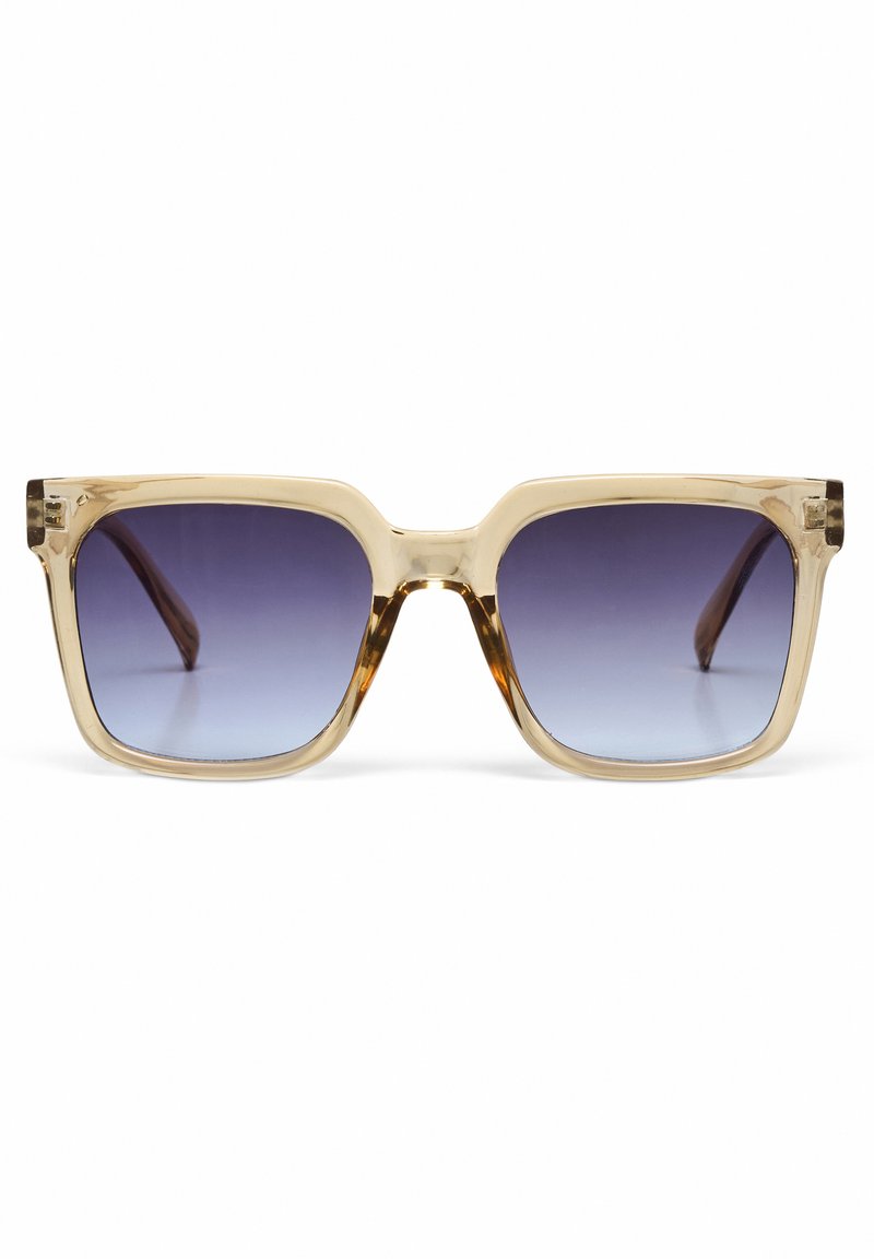 Ochelari de soare transparenti, bej deschis, cu lentile de un gri închis. Design cu ramă pătrată, cu linii elegante și brațe de culoare maro.
