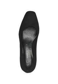 Escarpin en daim noir avec un bout carré, doublure intérieure lisse et design minimaliste. Présente un logo imprimé sur la semelle intérieure.