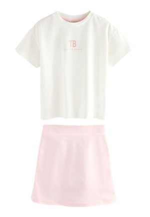 REGULAR FIT - PSET  - Minisukňa - pink