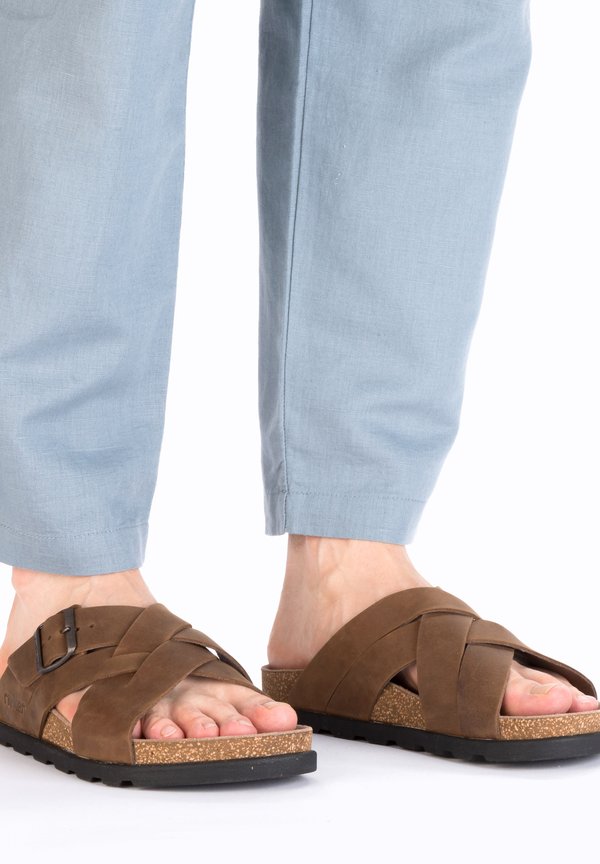 Pantolette flach - braun