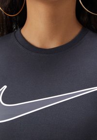 Nike Sportswear T-shirt med print - black