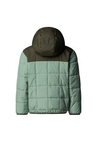 Roheline ja tumepruun kapuutsiga toppjope tikandiga, millel on veekindel väliskülg ja elastsed varrukapäädid. Näidatud vaid tagantvaade.