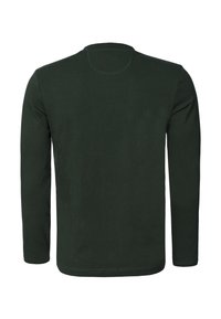 Tmavě zelená bavlněná košile s dlouhým rukávem, kulatým výstřihem a rovně střiženým spodním lemem, s prošitými detaily podél švů.