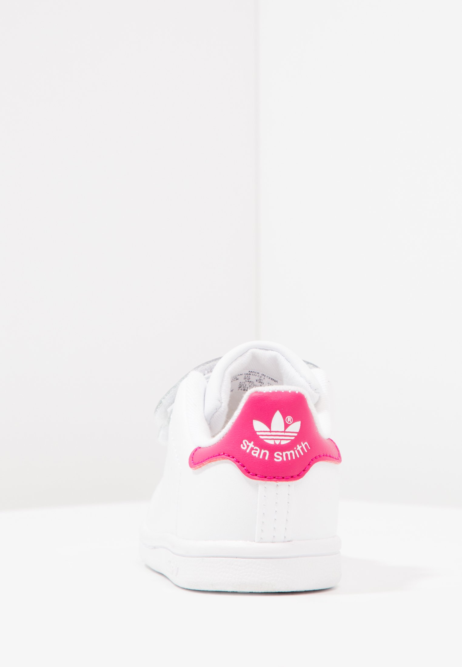 stan smith white bold pink