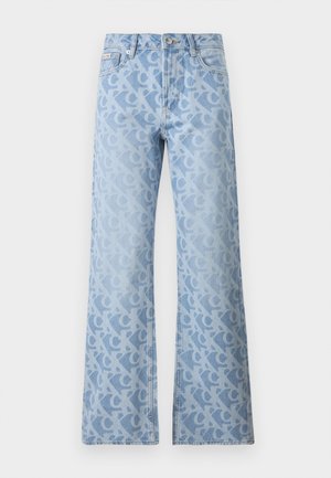 Light blue denim jeans with wide legs, featuring an all-over pattern of interlocking letters in a slightly darker shade. Classic five-pocket design.