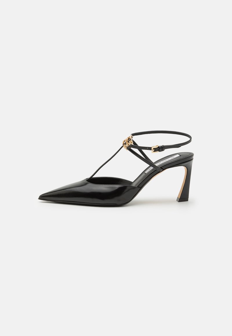 Victoria Beckham Visoke pete - black