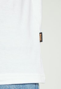 BOSS THINKING - T-shirt estampada - white