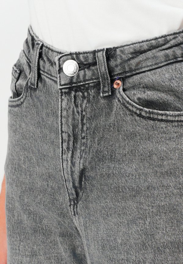 VMTESSA WIDE - Straight leg jeans2