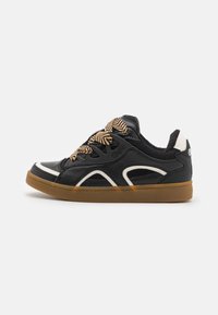 LIBERTY - Παπούτσια για σκέιτ - black/honey