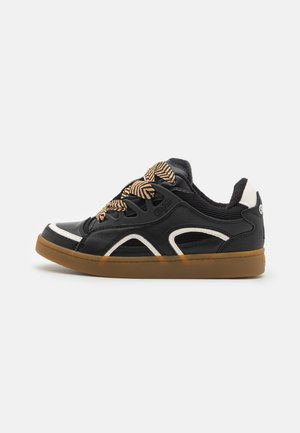 LIBERTY - Scarpe skate - black/honey