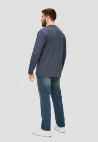 s.Oliver Longsleeve - dunkelblau