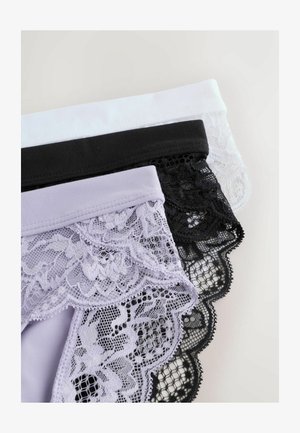 Set di tre mutandine con bordi in pizzo nei colori lavanda, nero e bianco. Presentano tessuto morbido, bordi in pizzo smerlato e elastici in vita.