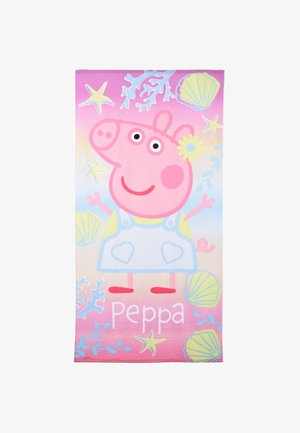 Roze strandhanddoek met Peppa Pig, met een gradient achtergrond, schelpen en koraalontwerpen. Tekst "Peppa" in wit onderaan.