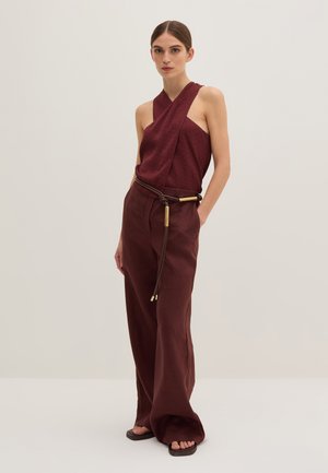 Irene Top in Butterblumengelb und Schwarz