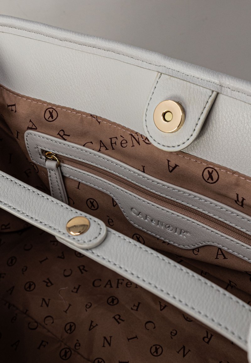 Damen Handtaschen | CAFèNOIR SHOPPING CON INTRECCSHOPPING CON INTRECCIO E ACCESSORIO PENDENTEIO E ACCESSORIO PENDENTE C3WI0201 H Damen Handtaschen | CAFèNOIR SHOPPING CON INTRECCSHOPPING CON INTRECCIO E ACCESSORIO PENDENTEIO E ACCESSORIO PENDENTE C3WI0201 H
