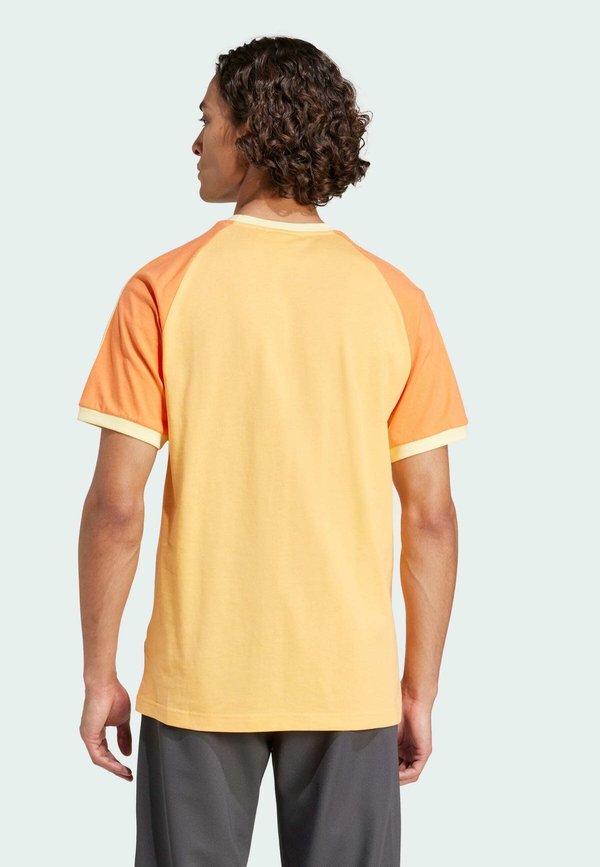 CALI TEE - Print T-shirt2