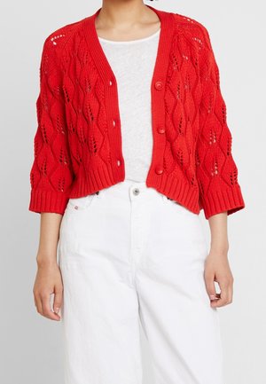 Vest - red