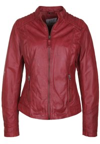 Rote Lederjacke mit hohem Kragen, Reißverschluss vorne und zwei seitlichen Taschen. Mit gesteppten Details an Schultern und Ärmeln. Glatte Textur.