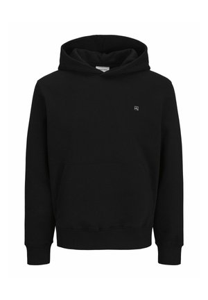 Svart sweatshirt gjord av mjukt tyg. Har en känguruficka, ribbade ärmslut och en liten logotyp på bröstet. Klassisk passform och enkel design.