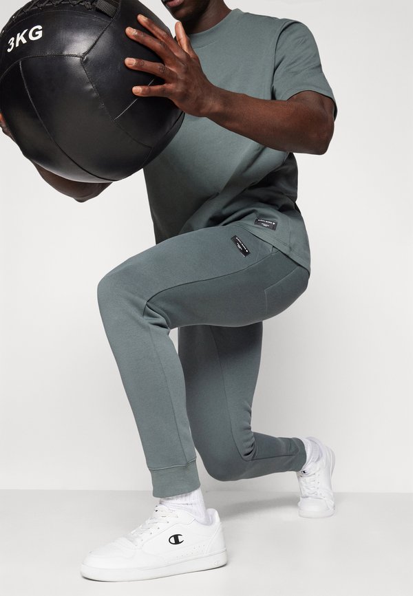 CENTRE TAPERED SWEATPANTS - Tracksuit bottoms - urban chic2