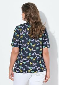 LAURASØN 1/2-ARM STEHKRAGEN  - T-shirt med print - marine