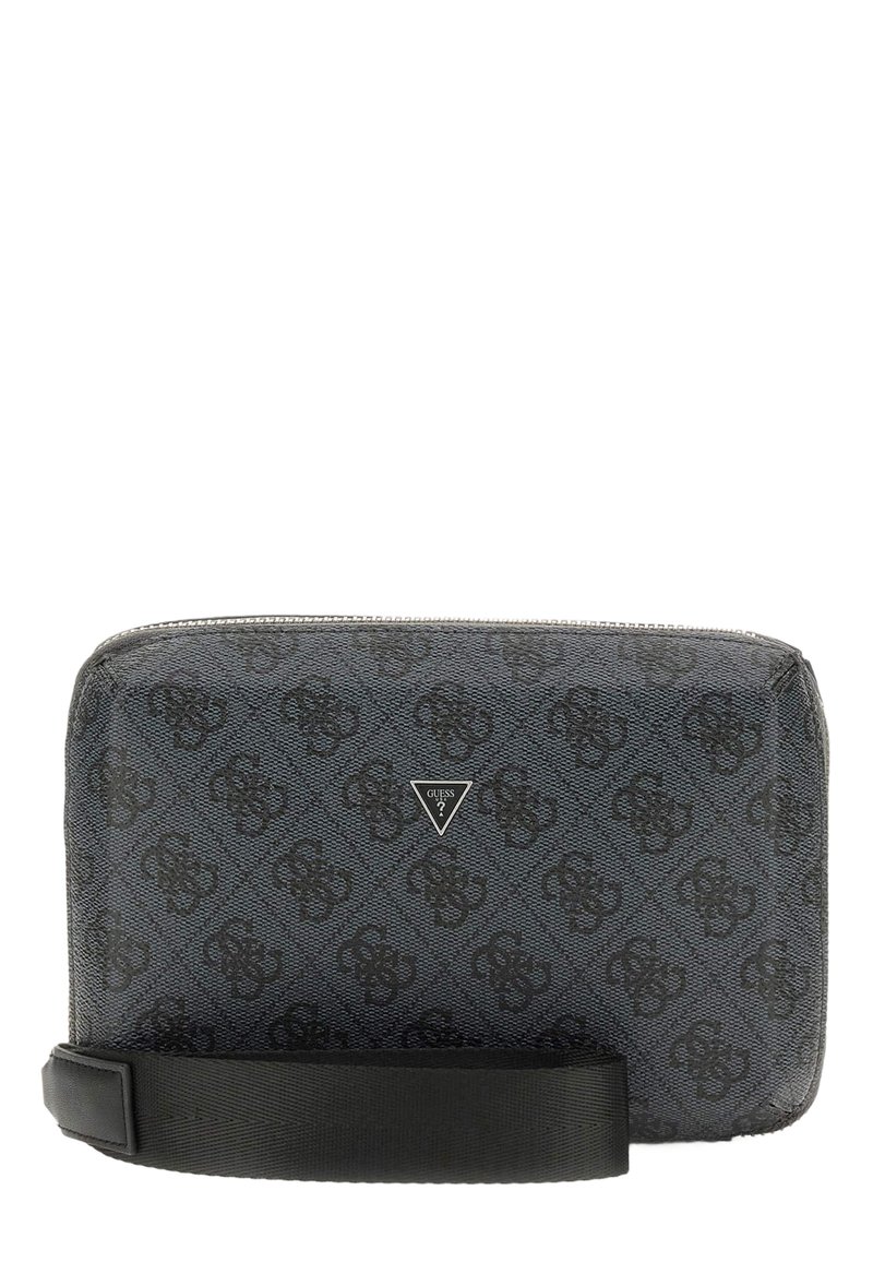 Sac rectangulaire gris avec un motif texturé, équipé d'une sangle noire et d'une fermeture éclair argentée. Détail triangle du logo à l'avant. Tissu résistant.