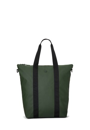 Sac cabas vert foncé avec des sangles verticales noires qui s’étendent en poignées et un petit logo au centre devant.