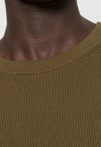 Minimum Pullover - green