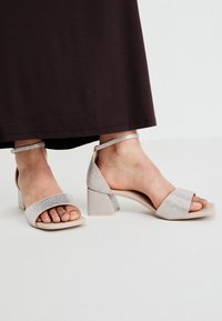 VICKI BED FOAM - Sandales - silver