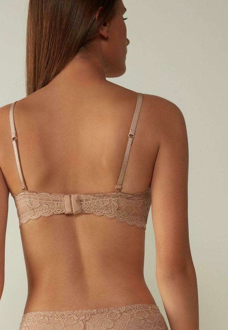 Damen BHs | Intimissimi TIZIANA Triangel BH natürlich soft beige/tan - NL87308 Damen BHs | Intimissimi TIZIANA Triangel BH natürlich soft beige/tan - NL87308