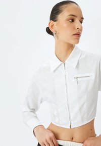Koton ZIPPERED CROP - Camicia - off white